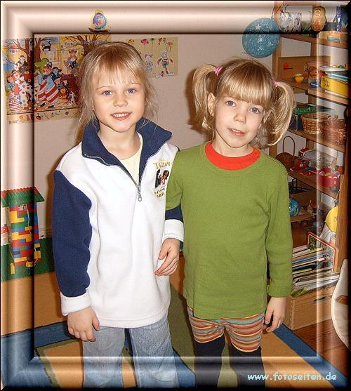 Carolin und Lena 2006